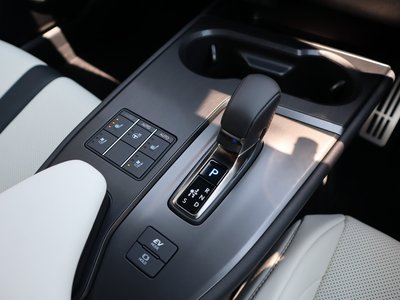 2026 Lexus UX — миниатюра 64