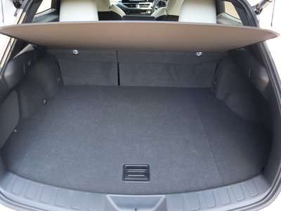 2026 Lexus UX — миниатюра 70