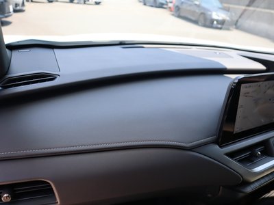 2026 Lexus UX — миниатюра 72