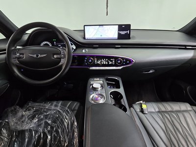 2021 Genesis GV70 photo 5