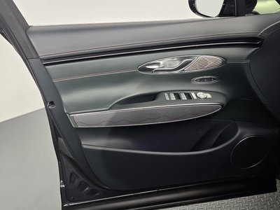 2021 Genesis GV70 thumbnail 14
