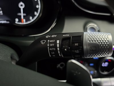 2021 Genesis GV70 thumbnail 26