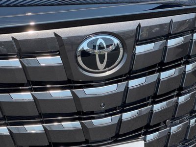 TOYOTA ALPHARD - 9