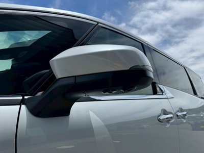 TOYOTA ALPHARD - 10