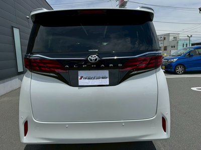 TOYOTA ALPHARD - 5
