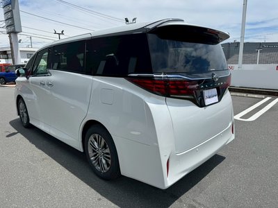 TOYOTA ALPHARD - 4