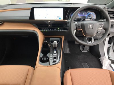 TOYOTA CROWN SPORT - 2