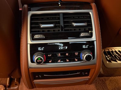 2020 BMW 7 SERIES 缩略图 18