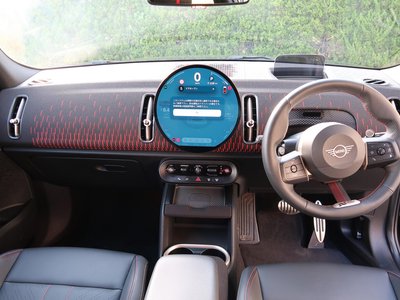 MINI COUNTRYMAN - 9