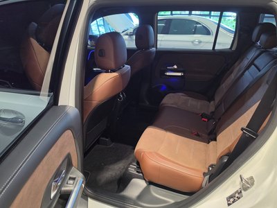 MERCEDES-BENZ GLB - 10