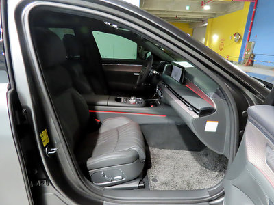2025 Genesis G90 (RS4) 照片 8
