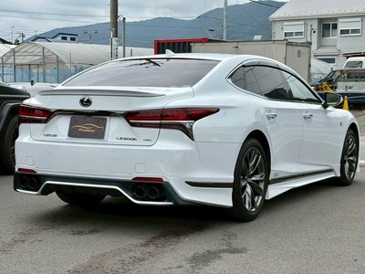 صورة 9 لـ 2017 Lexus LS