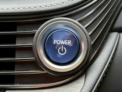 2017 Lexus LS thumbnail 43