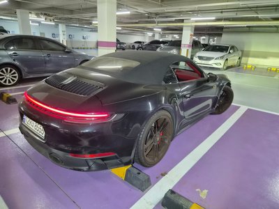 PORSCHE 911 - 7