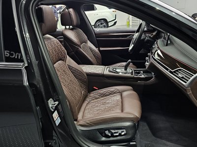 BMW 7 SERIES - 10