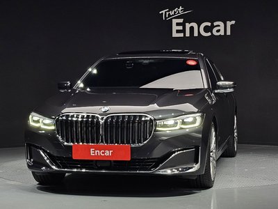 BMW 7 SERIES - 2