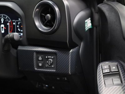 صورة مصغرة 38 لـ 2024 Toyota GR YARIS