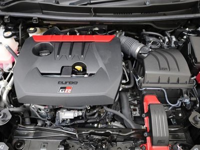 صورة مصغرة 16 لـ 2024 Toyota GR YARIS