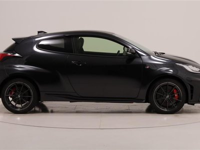 TOYOTA GR YARIS - 10