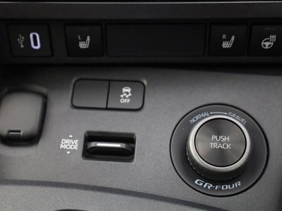 صورة مصغرة 30 لـ 2024 Toyota GR YARIS