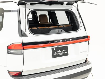2025 Lexus GX thumbnail 42