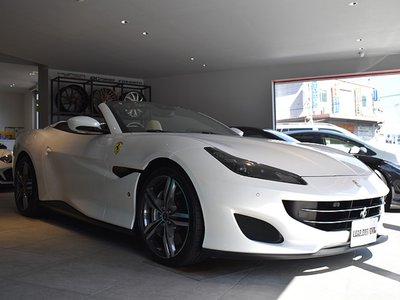 FERRARI PORTOFINO - 1