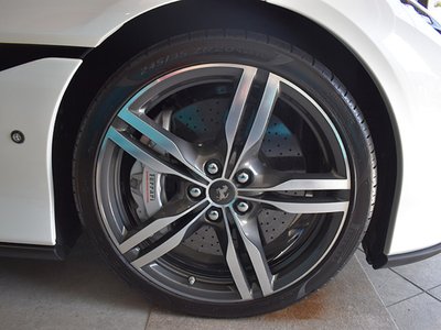 FERRARI PORTOFINO - 10