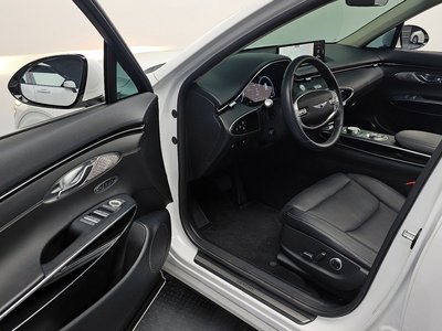 2021 Genesis GV70 — миниатюра 11