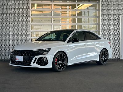 AUDI RS3 SEDAN