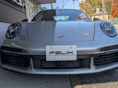 PORSCHE 911 - 4
