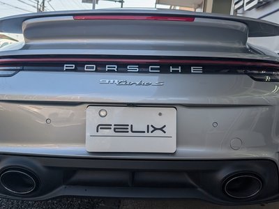 PORSCHE 911 - 10