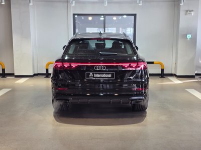 AUDI Q8 - 2
