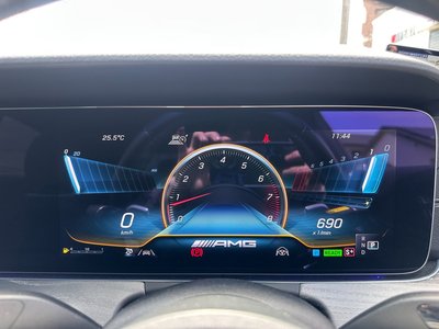 صورة مصغرة 16 لـ 2023 Mercedes-BENZ GT AMG