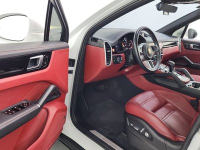 PORSCHE CAYENNE - 10