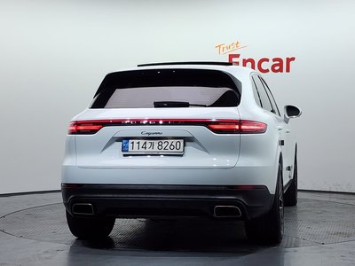 PORSCHE CAYENNE - 4