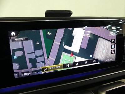 MERCEDES-BENZ GLE - 9