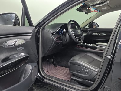2021 Genesis GV70 — миниатюра 12