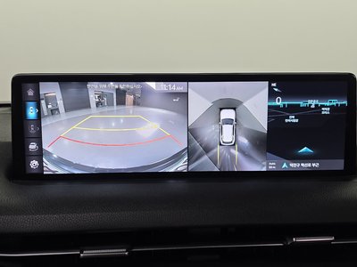 2021 Genesis GV70 — миниатюра 16