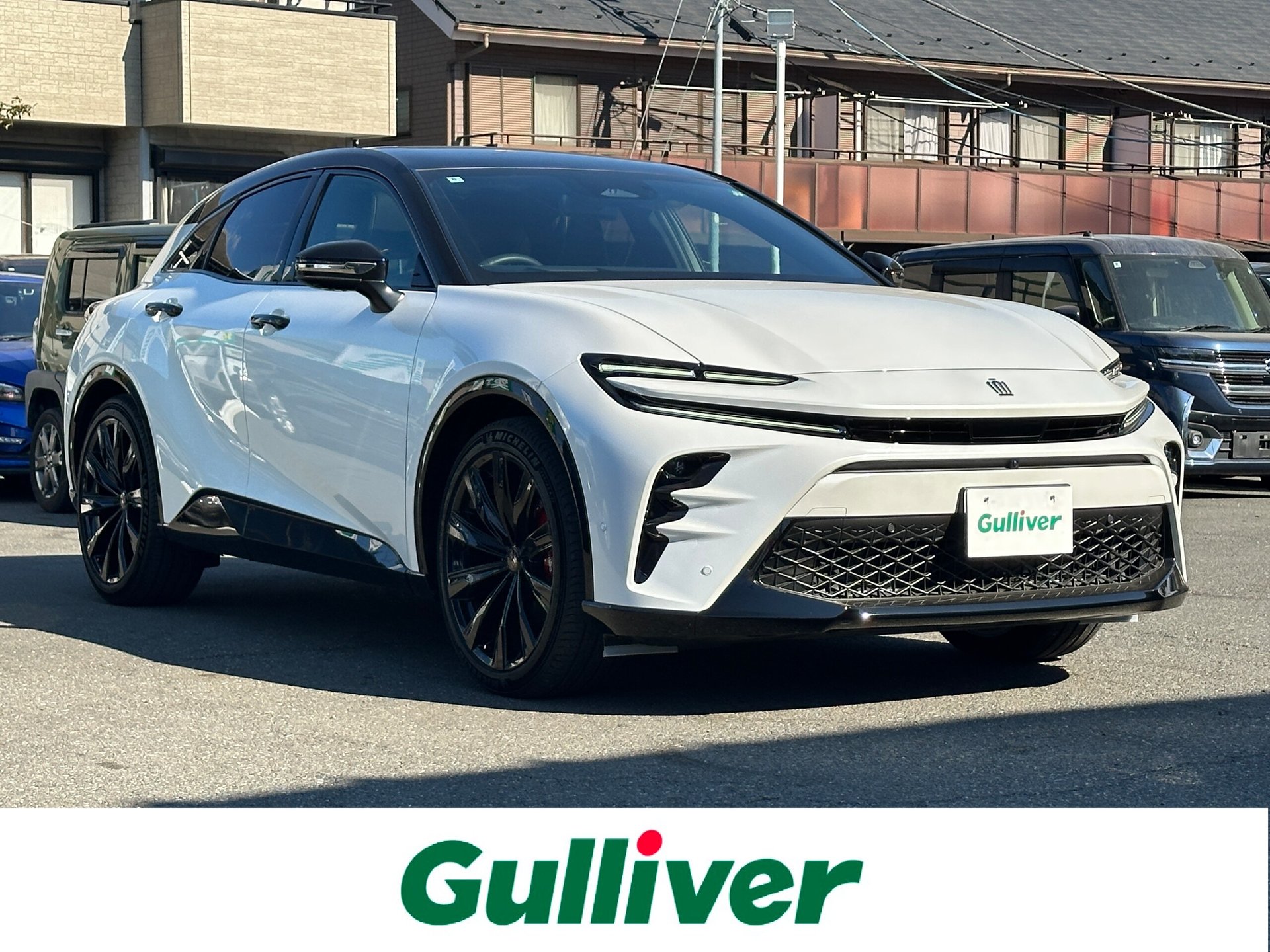 TOYOTA CROWN SPORT - View 1