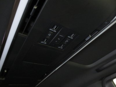2025 Toyota ALPHARD — миниатюра 53
