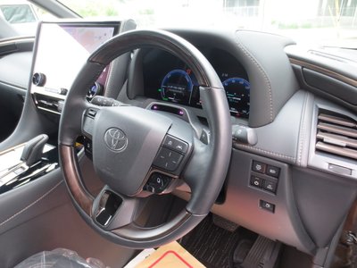 2025 Toyota ALPHARD — миниатюра 16