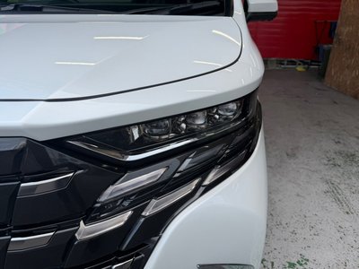 TOYOTA ALPHARD - 10