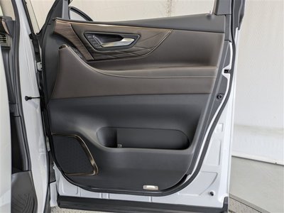 TOYOTA ALPHARD - 9