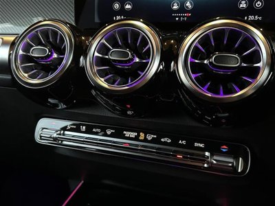 2021 MERCEDES-BENZ GLB AMG — фото 9