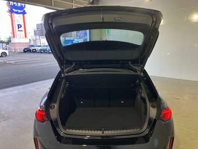 صورة مصغرة 18 لـ 2025 BMW 1 SERIES