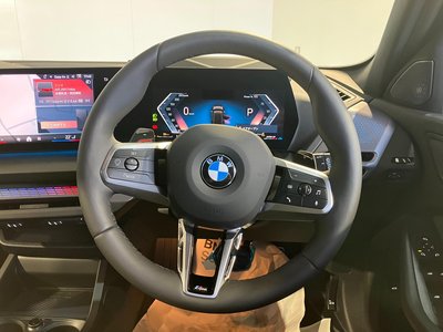 صورة مصغرة 34 لـ 2025 BMW 1 SERIES