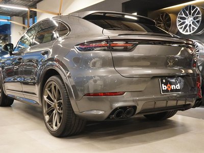 PORSCHE CAYENNE - 4