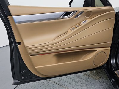 2025 Genesis G80 (RG3) thumbnail 14