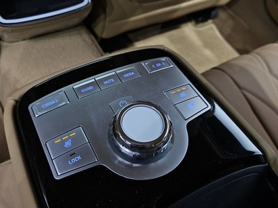 2025 Genesis G80 (RG3) thumbnail 30