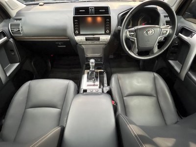 TOYOTA LAND CRUISER PRADO - 2